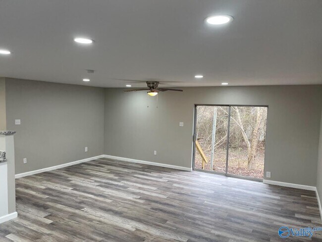 Foto del edificio - 13584 Garden Way