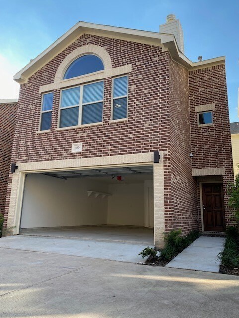 Building Photo - 11604 Main Cypress Dr