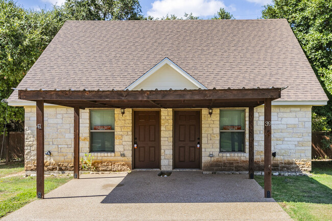 Foto del edificio - 43 Addi Lane, Lacy Lakeview, TX 76705, USA