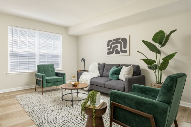 Building Photo - The Firefly