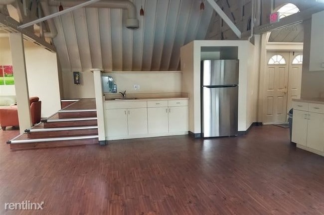Building Photo - 7988 Mission Center Ct