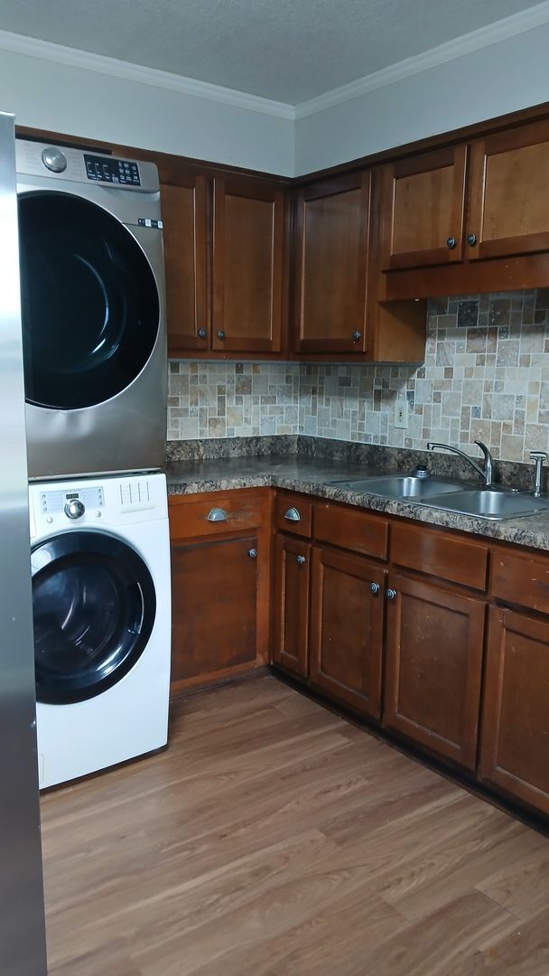 Foto del edificio - 1 BD/ 1 BA