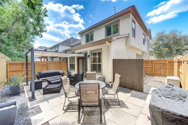 Foto del edificio - 1415 Baldwin Square Ln