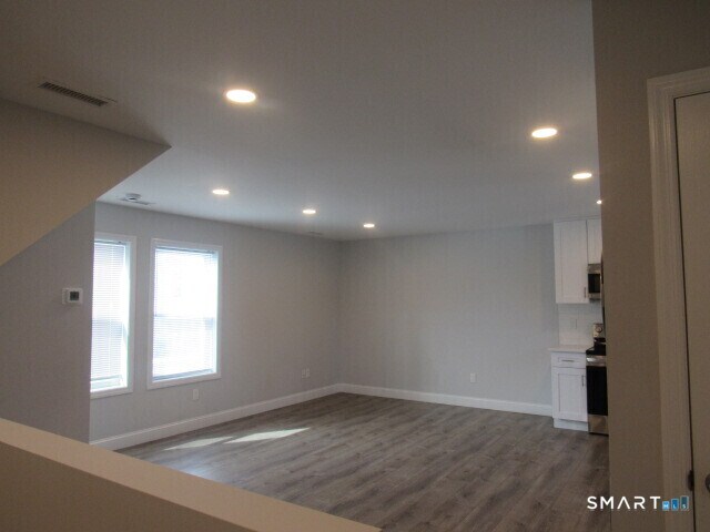 Foto del edificio - 10 Bouton St