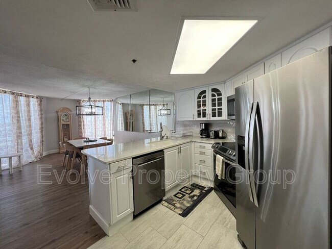 Foto del edificio - 3023 S Atlantic Ave
