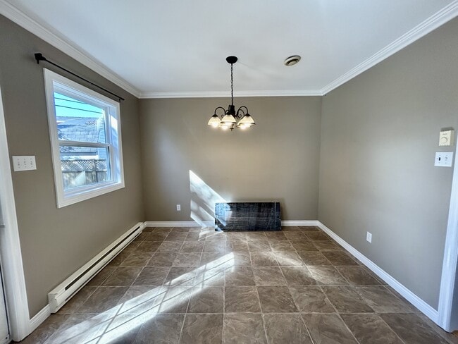 Building Photo - 18 Sorrel Dr