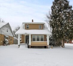 Building Photo - 2003 E Midlothian Blvd