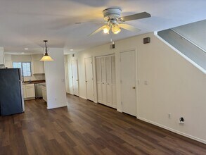 Building Photo - 455 S Mesa Dr