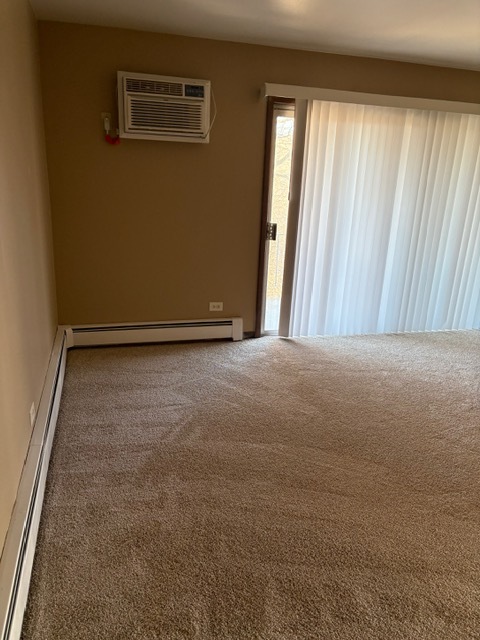 Foto del edificio - 647 N Carroll Pky