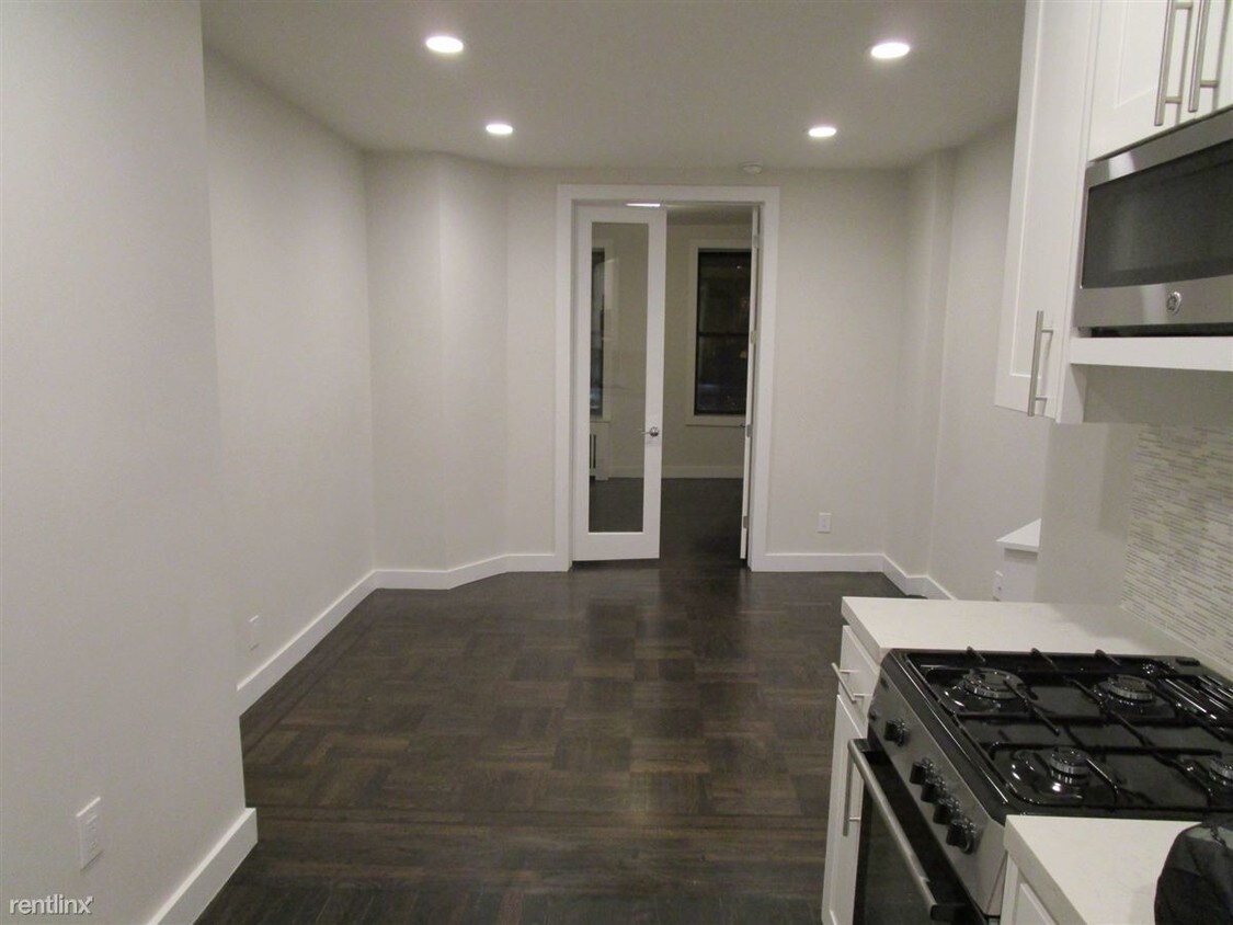 Primary Photo - 400 W 48th St