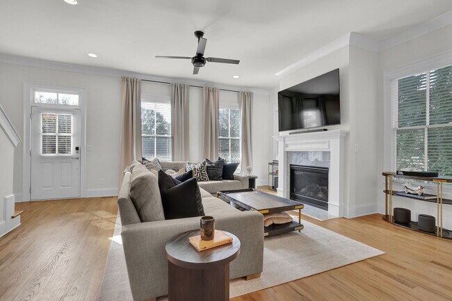 Foto del edificio - 107 Old Orchard Ln