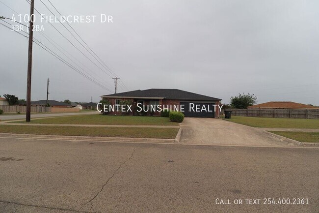 Foto del edificio - 4100 Fieldcrest Dr