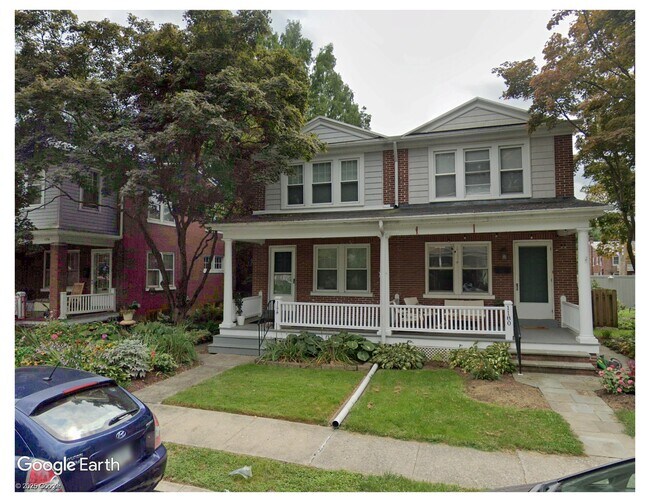 Foto del edificio - 1178 Elm Avenue
