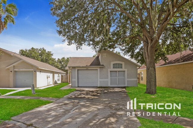 Building Photo - 6208 Cannoli Pl