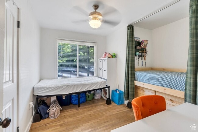 Foto del edificio - 555 800 E