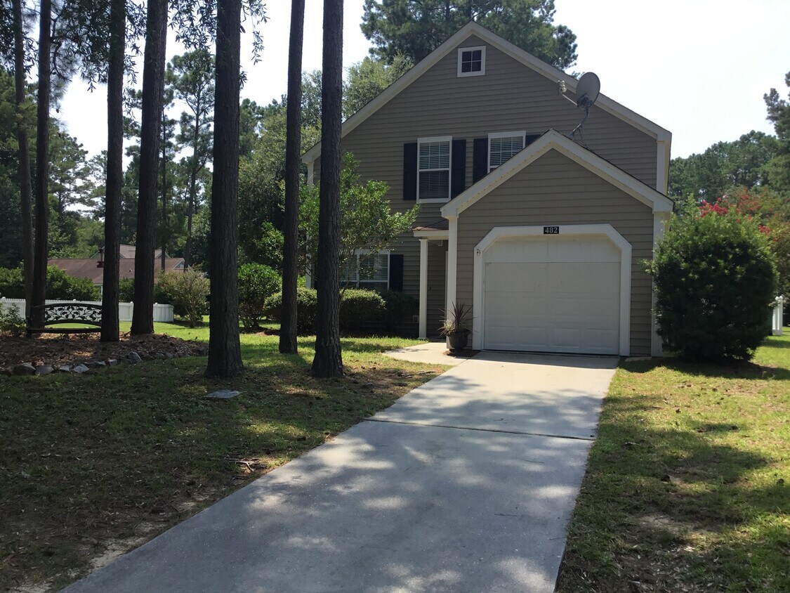 Primary Photo - 482 Mill Street