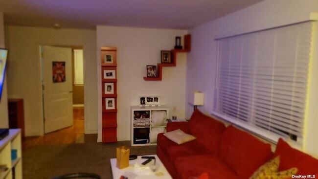 Foto del edificio - 823 E Park Ave