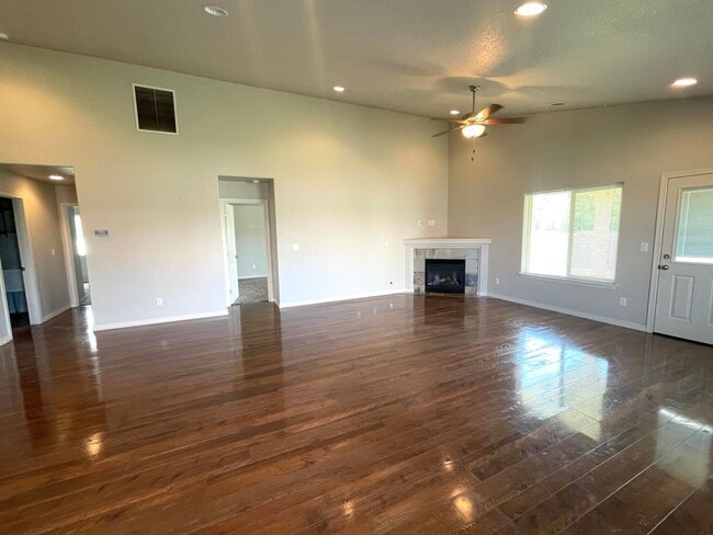 Building Photo - Gorgeous Home in Fountain Hills!