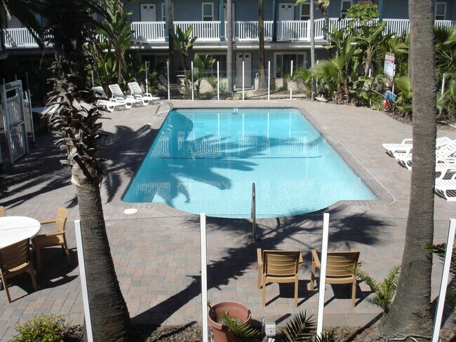 Foto del edificio - 1111 Seacoast Dr