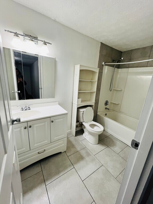Bathroom - 23 Amato Dr