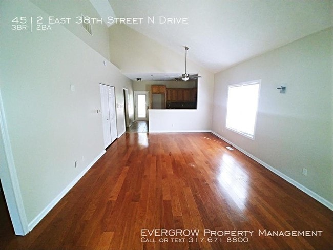 Building Photo - This Home Has It All