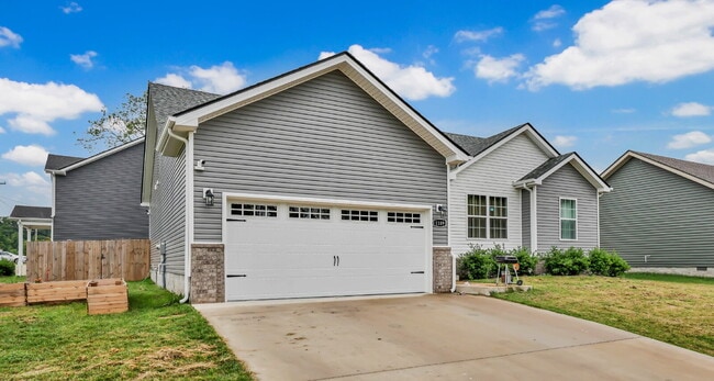 Building Photo - 1109 Poppy Seed Dr