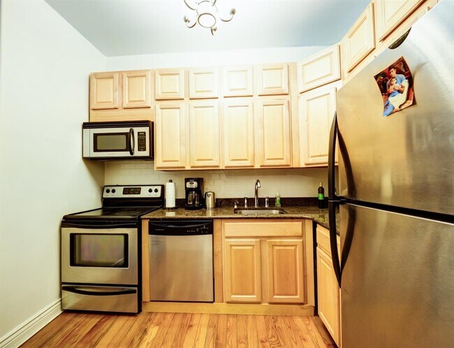 Foto del edificio - 264 9th St