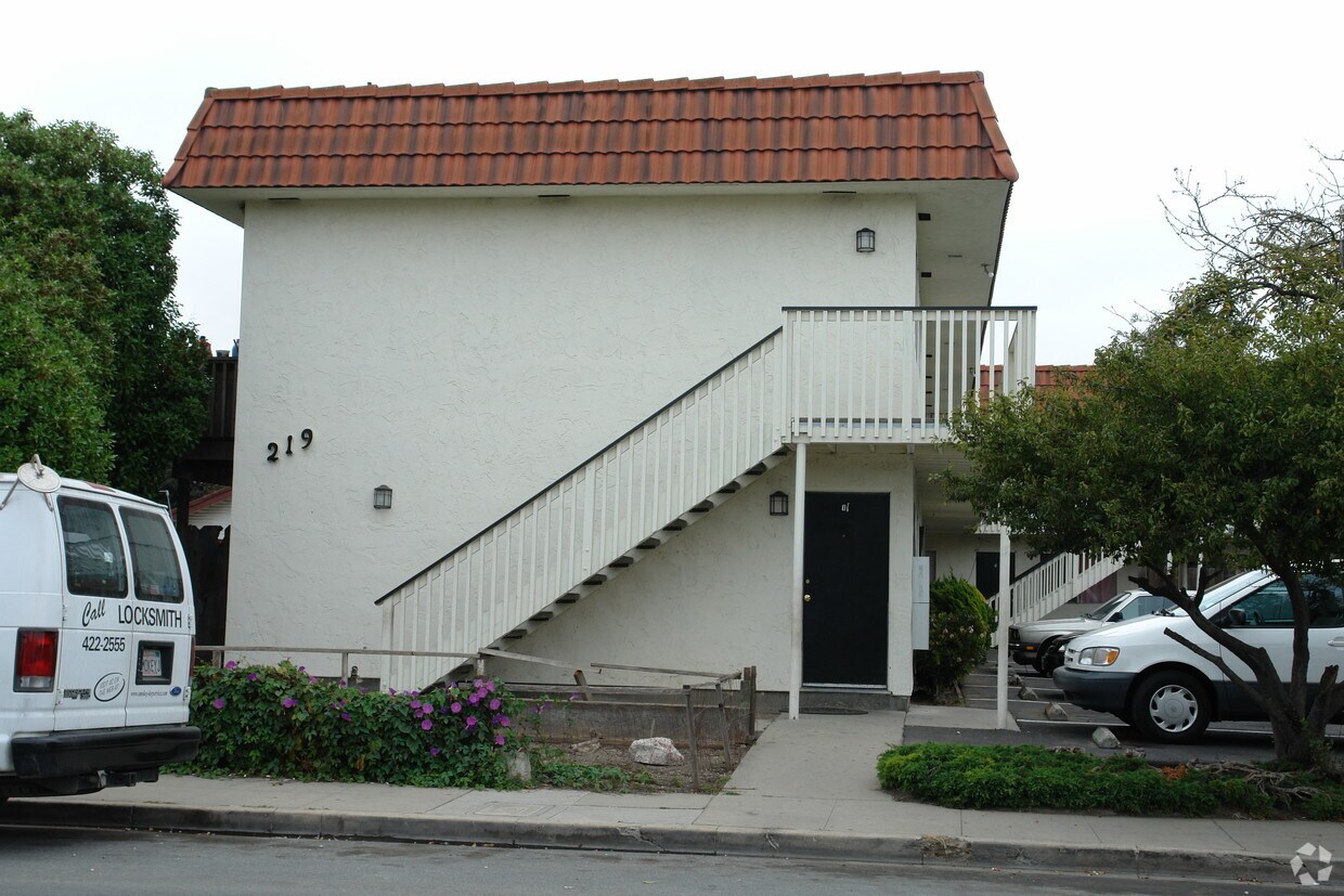 219 Soledad Street Salinas Apartments Salinas, CA