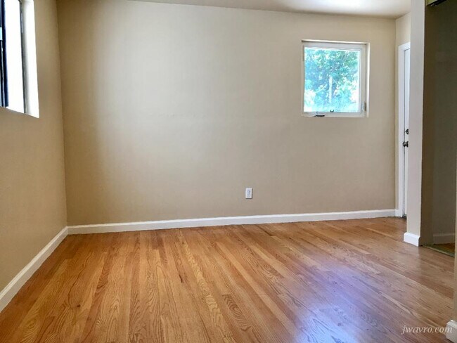 Foto del edificio - 1053 Oak St