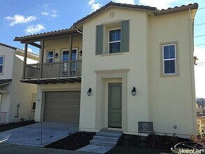 Building Photo - 1348 Folsom Meadows Cir