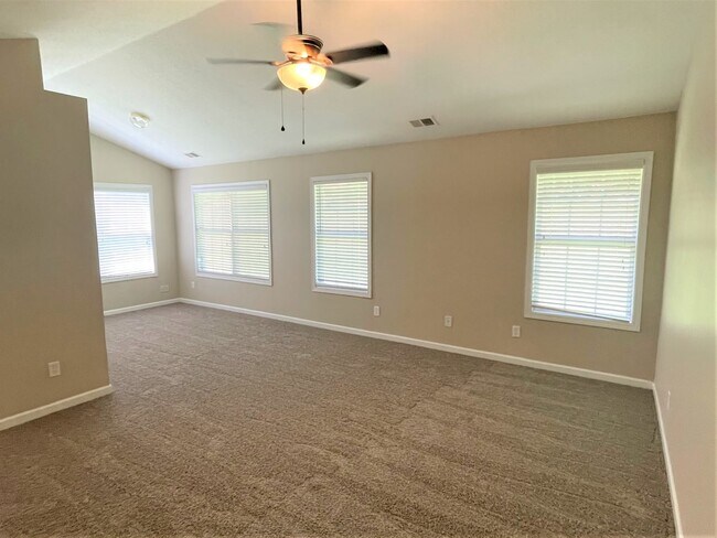 Building Photo - 340 Burgess Mill Trl