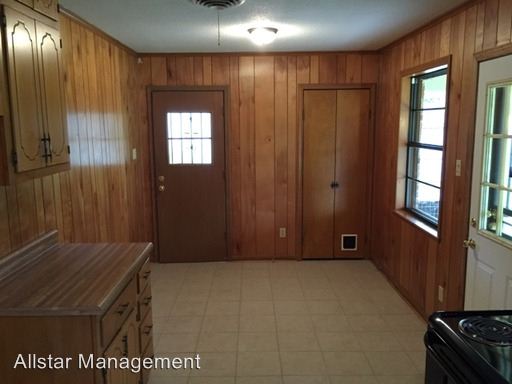 Building Photo - 3 br, 1 bath House - 7858 Cherry Valley Blvd