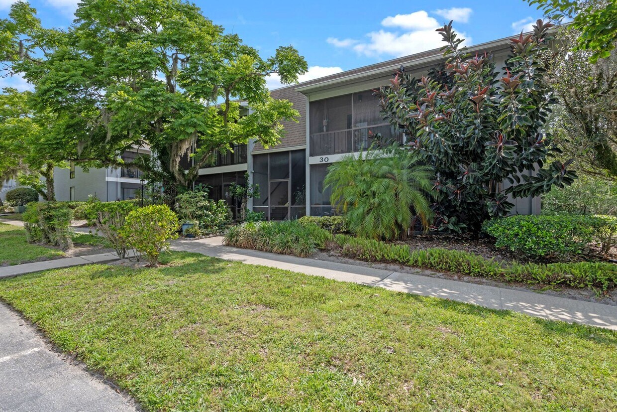 Foto principal - Lovely 1/1 condo in Winter Springs ~ Fresh...