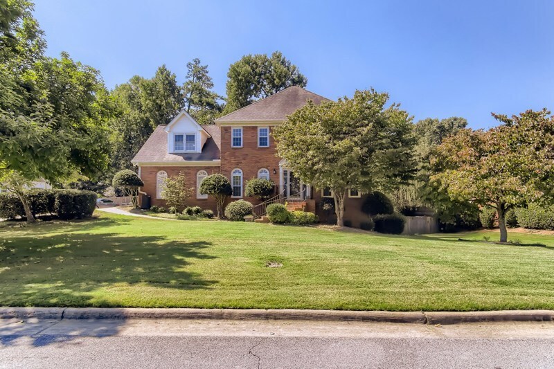 Foto principal - 1615 Holly Lake Cir SW