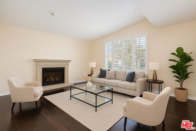 Foto del edificio - 1257 Brockton Ave