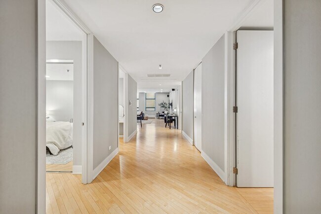 Foto del edificio - 680 N Lake Shore Dr