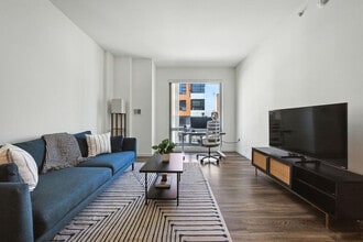 Building Photo - 1201 4th St