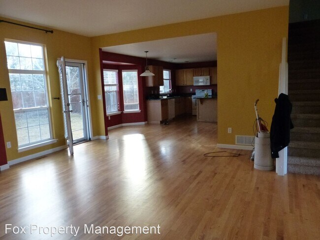 Foto del edificio - 4 br, 3.5 bath House - 3635 Wildrose Place