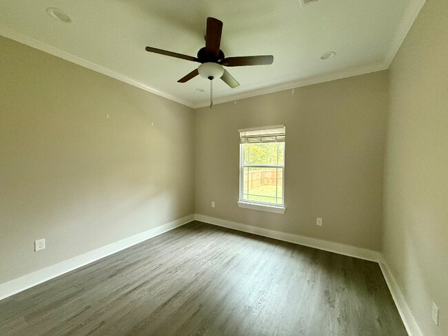 Foto del edificio - 1602 Blue Bonnet St