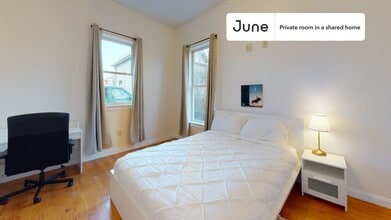 Building Photo - Room in Shared 4 bed/2 bath home