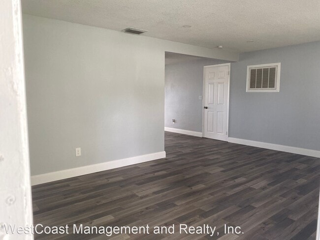 Building Photo - 2 br, 1 bath House - 1907 Knollwood Dr.