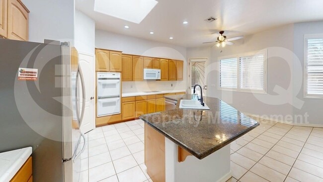 Building Photo - 151 Silverstone Pl