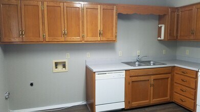 Building Photo - 1101 Bird Rd