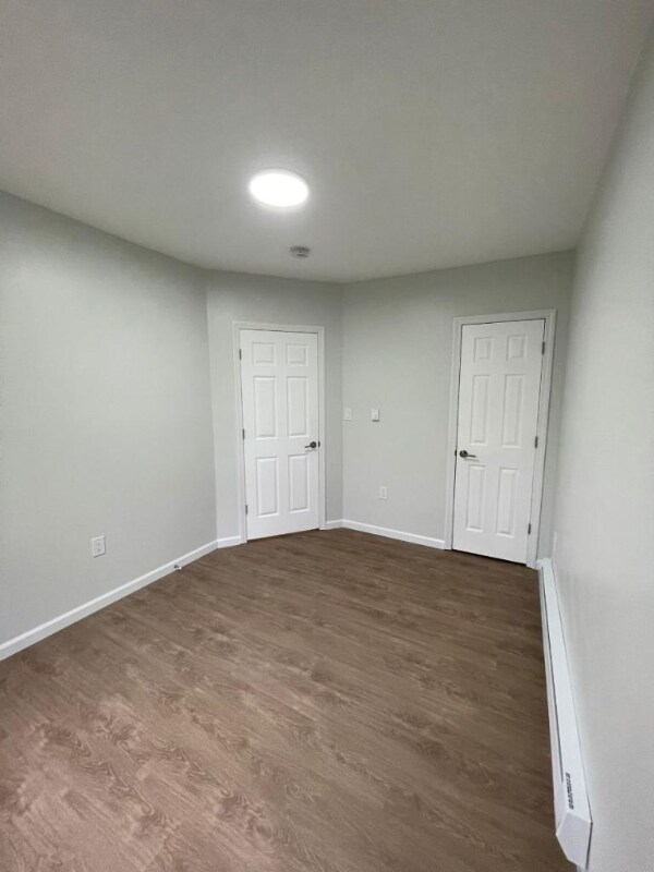 Foto del edificio - 42 E 19th St