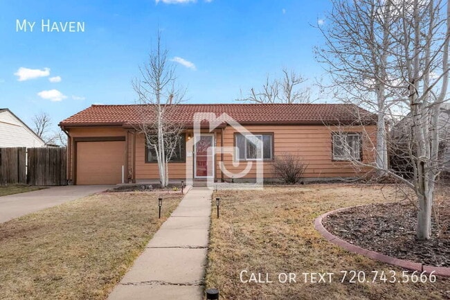 Photo - 3032 S Glencoe St House