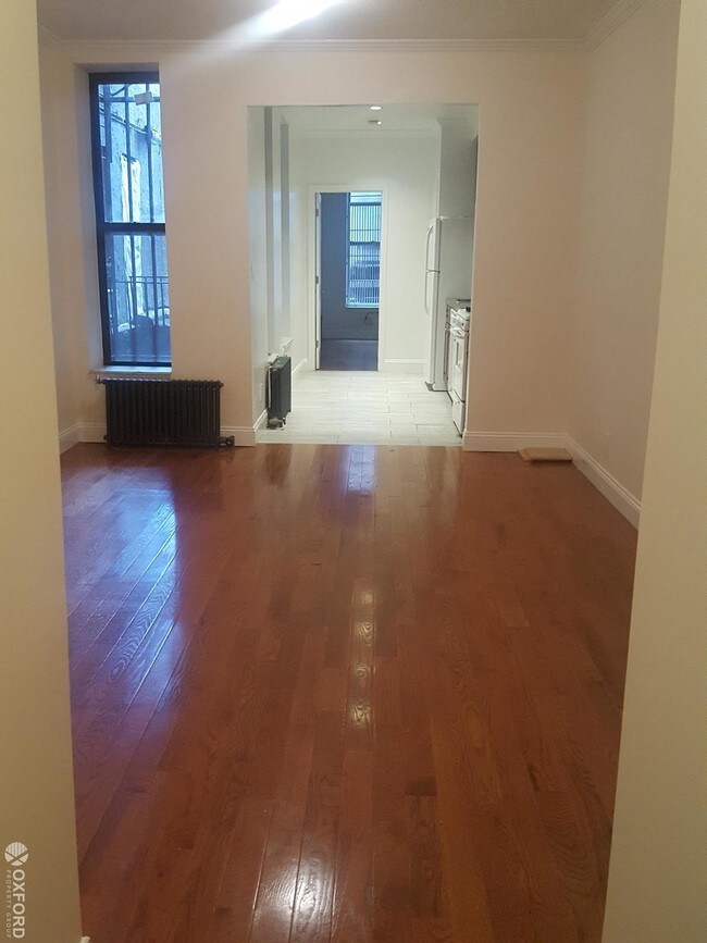 Foto del edificio - 2532 Broadway