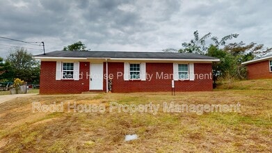 Building Photo - 105 Nann St