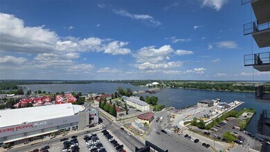 Interior Photo - The Madeleine