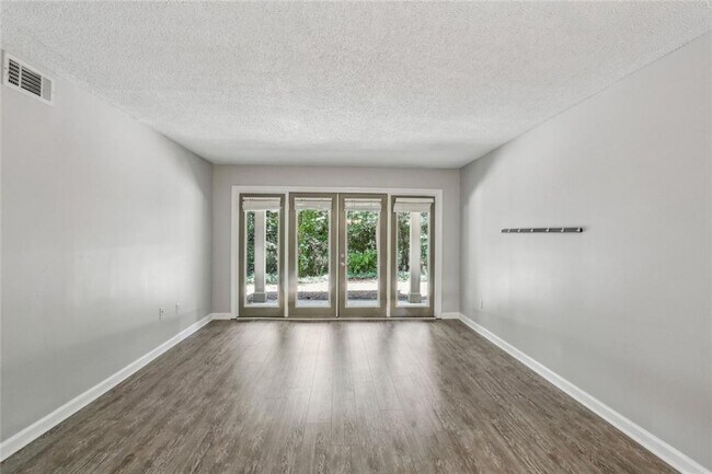 Foto del edificio - 3650 Ashford Dunwoody Rd NE