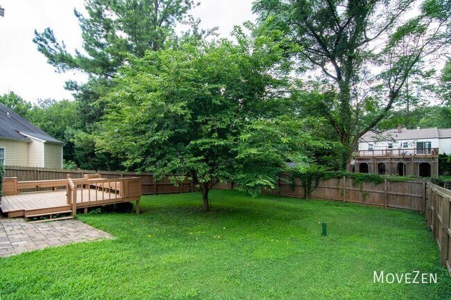 Building Photo - 2325 K Wesley Way